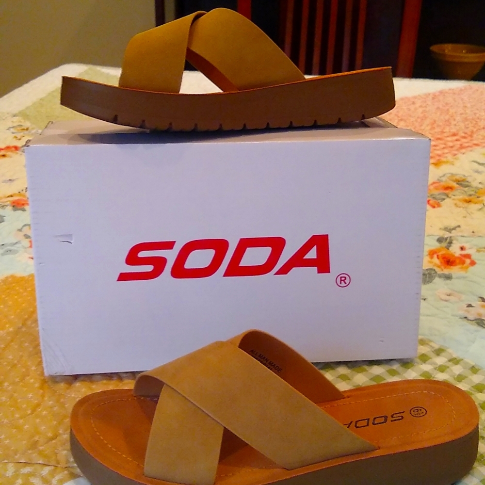 Brand new soda size 6 sandals